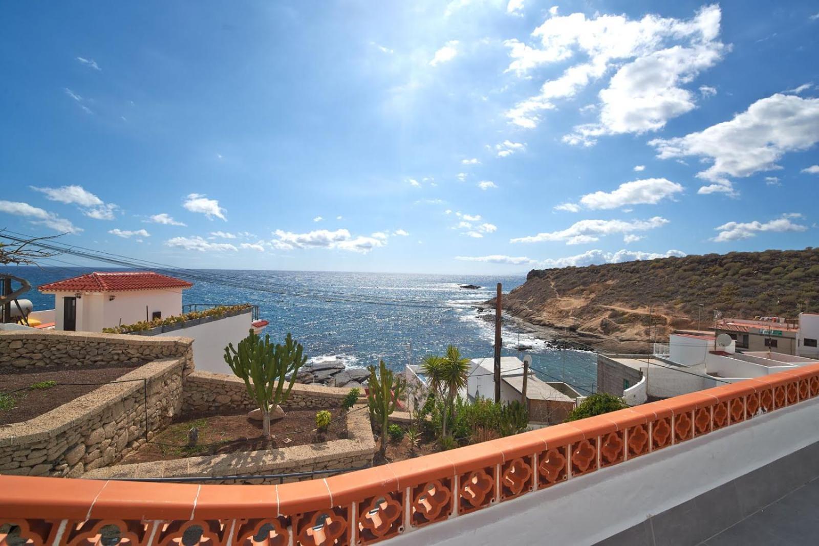 Апартаменты Puerta Del Sol La Caleta Адехе Экстерьер фото